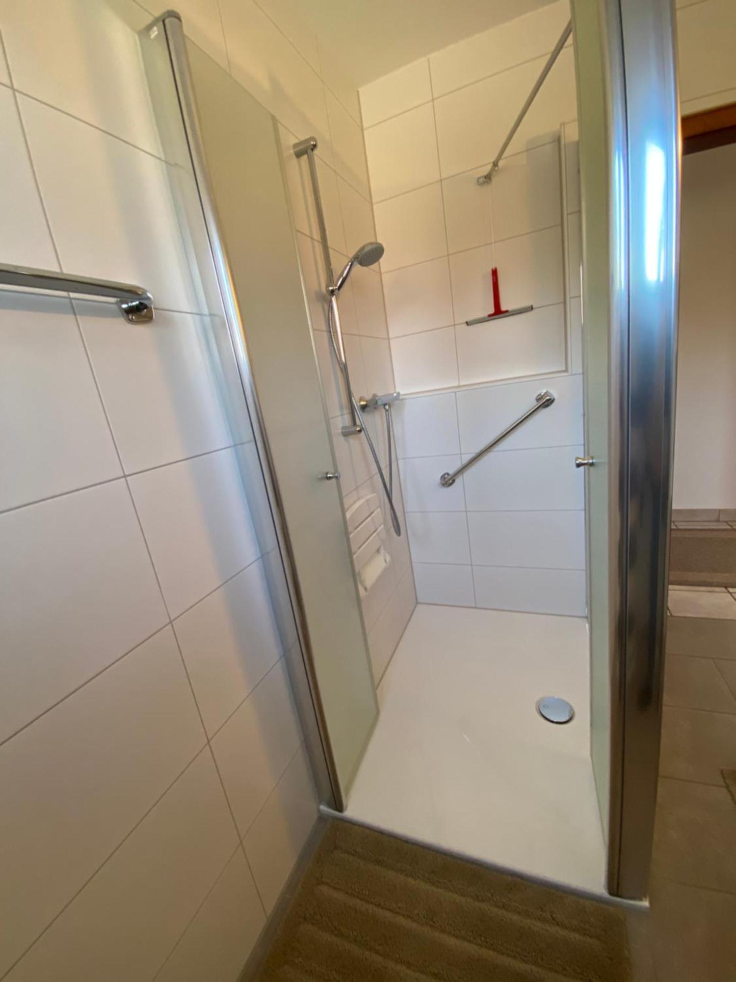 Ferienwohnung Im Erdgeschoss Mit Eingezaeunten Garten Und Terrasse Aurich Extérieur photo